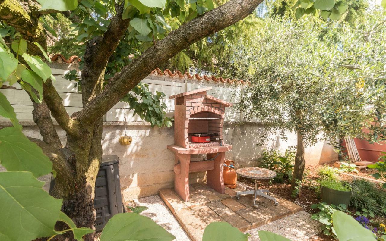 Holiday Home Nadia Pula Exterior foto